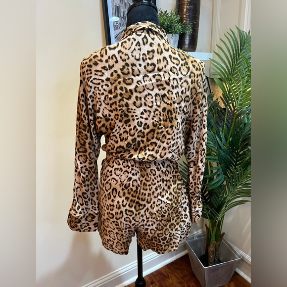 Zara Leopard Animal Print Wrap Romper w/ Side Tie Lepal Collar Medium - Picture 8 of 9
